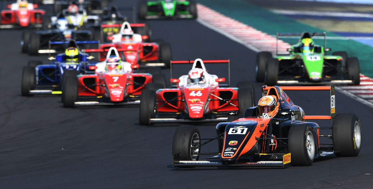 Fünf Sieger bei den sechs Formel-4-Rennen von Abarth in Deutschland und Italien