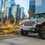 Neuer Jeep® Wrangler 4xe erweitert elektrifizierte Modellpalette von Jeep