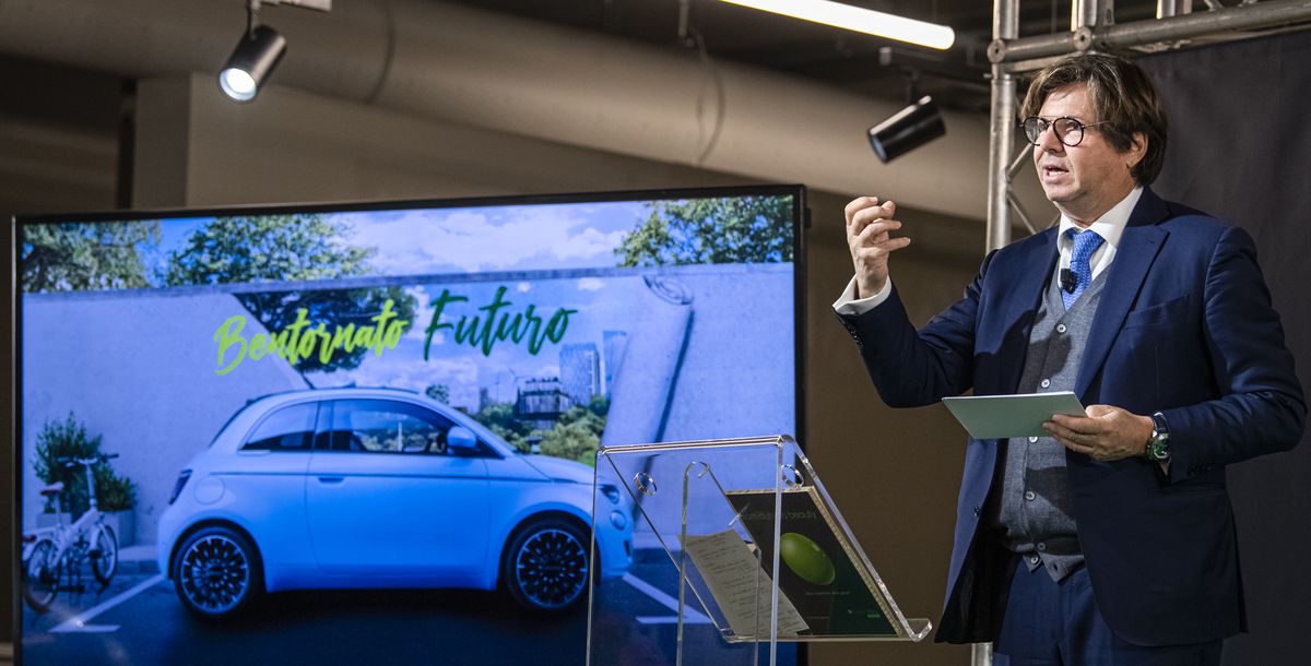 Fiat Chrysler Automobiles eröffnet e-Village in Turin – Autohaus ausschließlich für elektrifizierte Fahrzeugmodelle